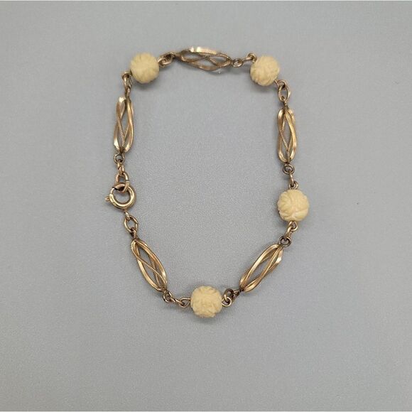 VINTAGE Floral Bracelet - Picture 2 of 2